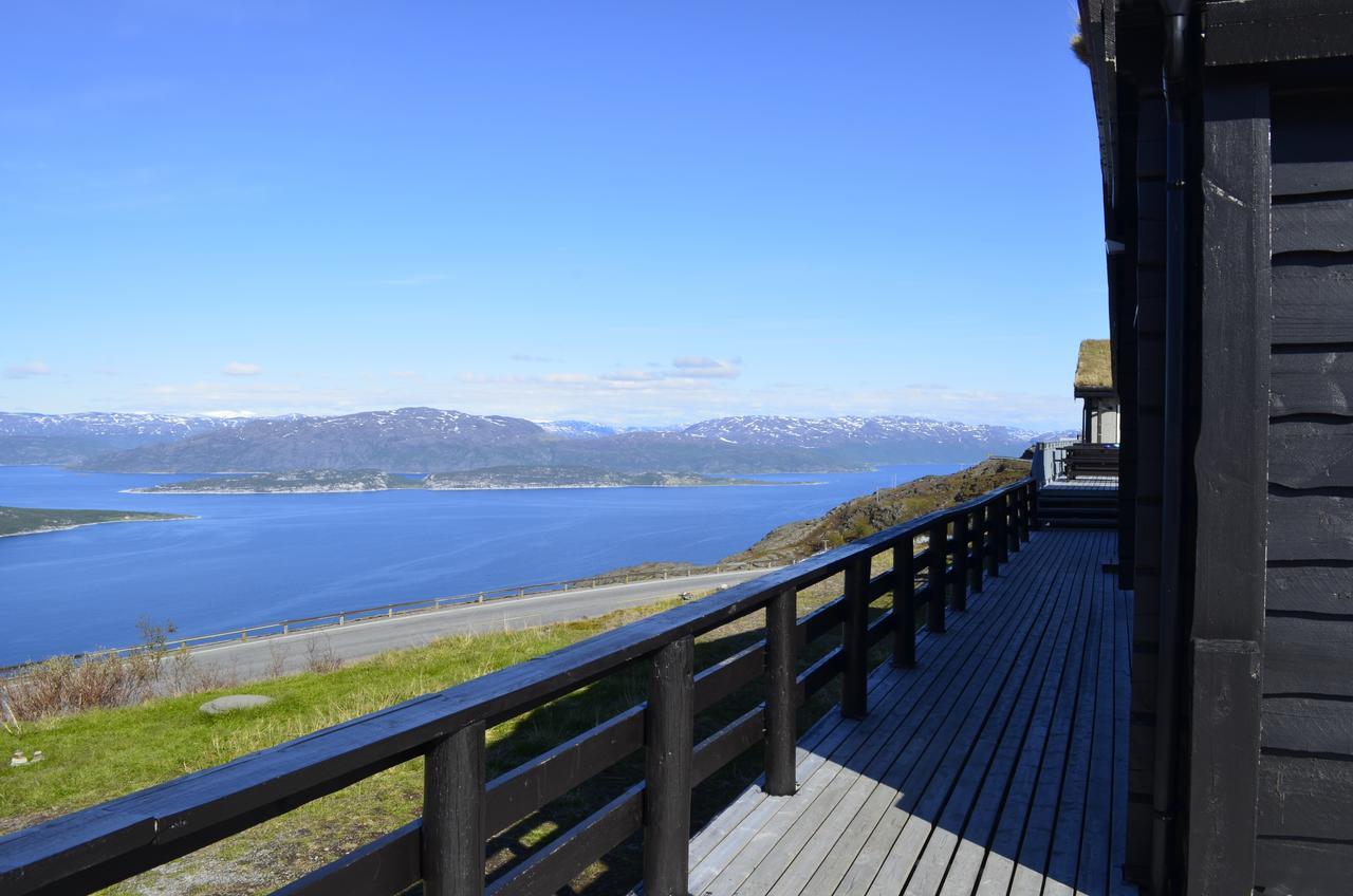 Gildetun Hotel Kvaenangsfjellet Buitenkant foto